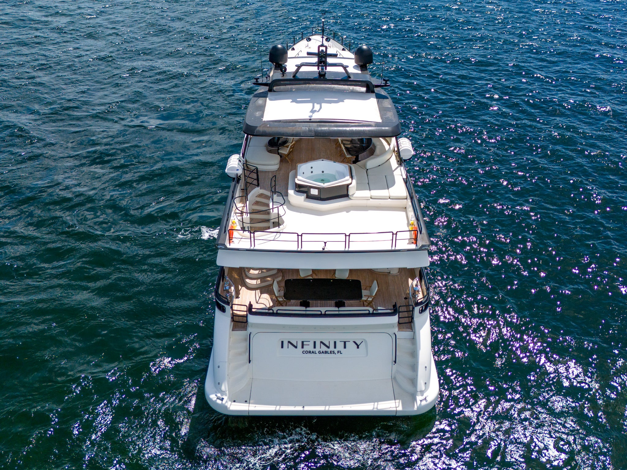 AZIMUT 130ft