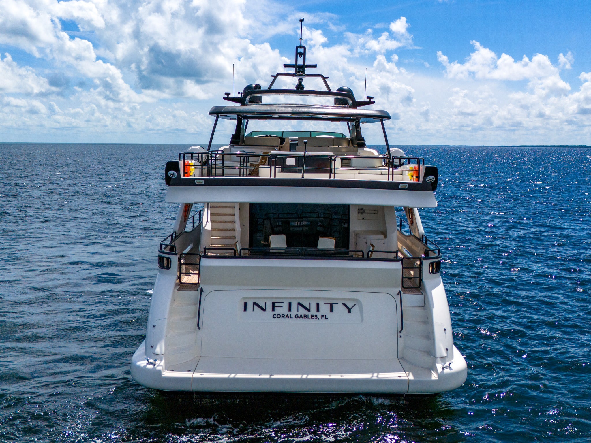 AZIMUT 130ft